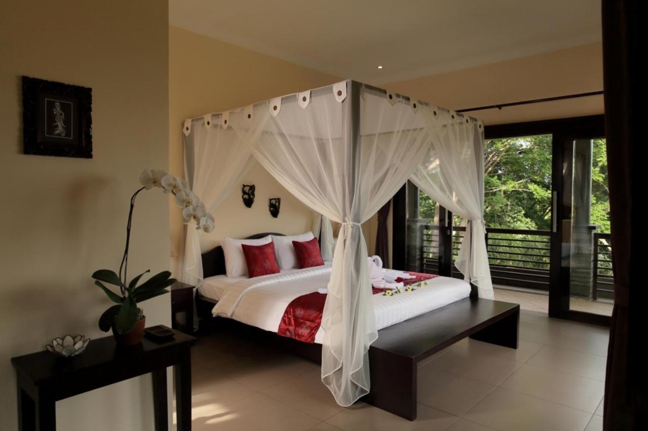 Villa Cahaya Perfectly Formed By The Natural Surrounding And Balinese Hospitality Lovina Exterior foto