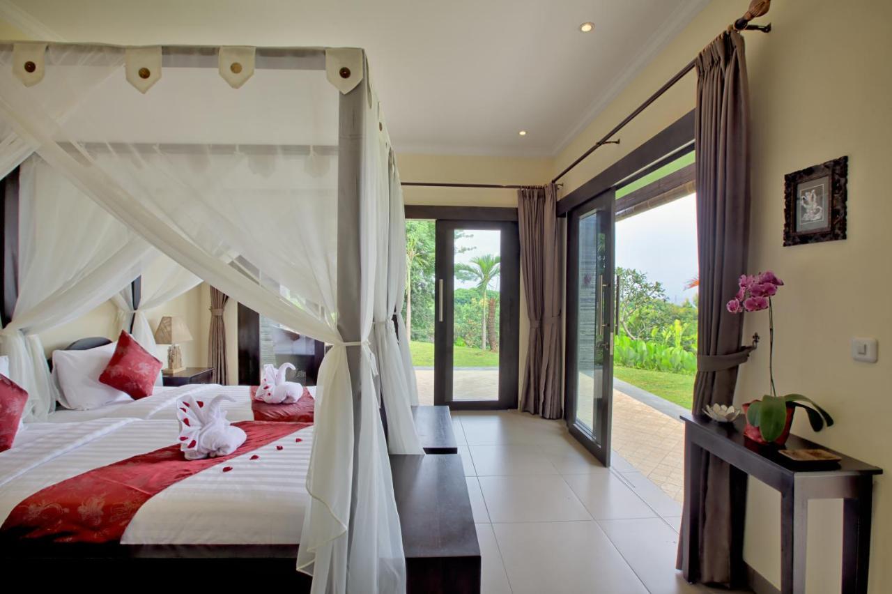 Villa Cahaya Perfectly Formed By The Natural Surrounding And Balinese Hospitality Lovina Exterior foto